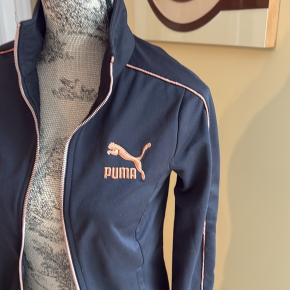 Jacket - Picture 2 of 4